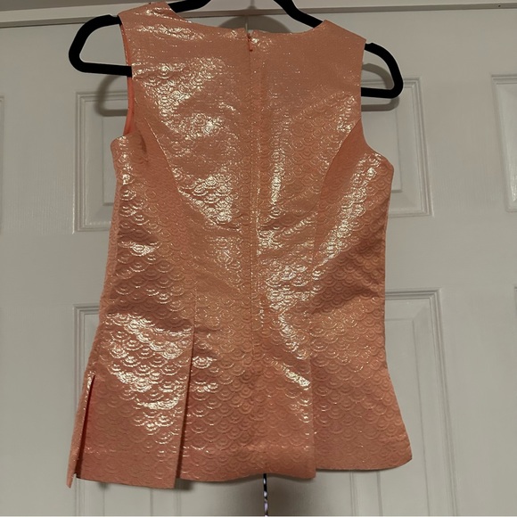 Gorgeous Lilly Pulitzer Top - Picture 4 of 6